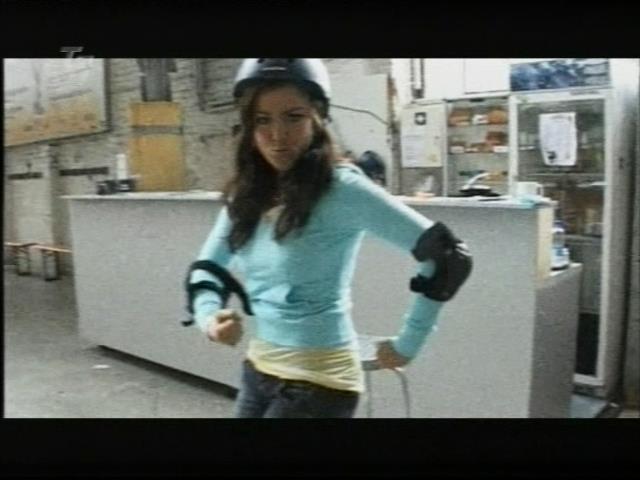 mp_cinematv060503_30.jpg