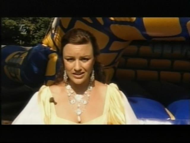 mp_cinematv060726_07.jpg