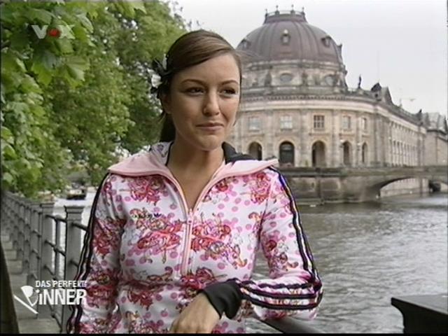 mp_promidinner050827_008.jpg