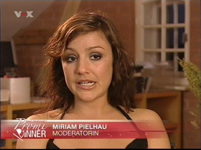 mp_promidinner050827_084.jpg