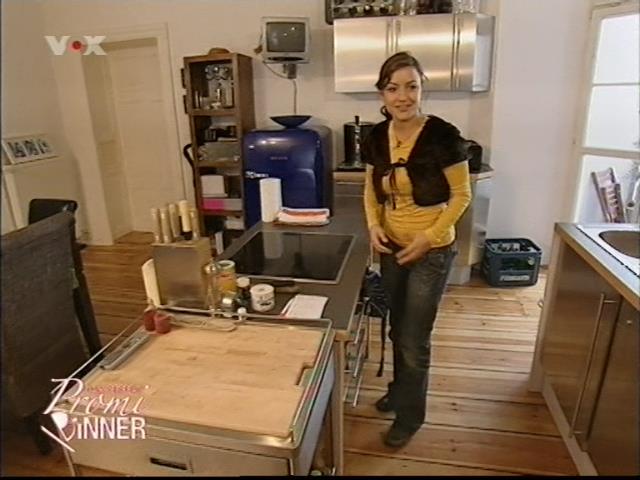 mp_promidinner050827_203.jpg