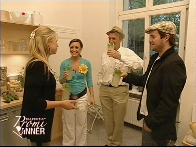 mp_promidinner050827_422.jpg