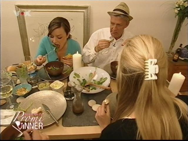 mp_promidinner050827_428.jpg