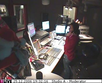 mp_1live_061225_139.jpg