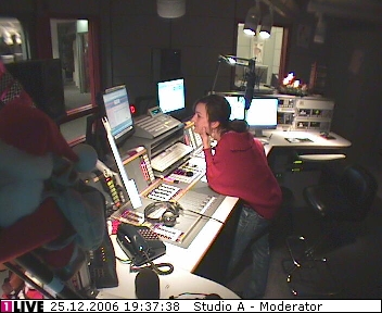 mp_1live_061225_142.jpg