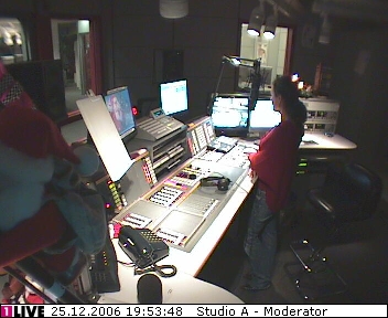 mp_1live_061225_152.jpg