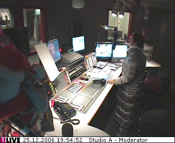 mp_1live_061225_153.jpg