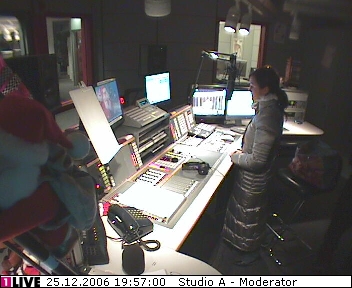 mp_1live_061225_155.jpg