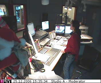 mp_1live_061225_34.jpg