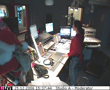 mp_1live_061225_36.jpg