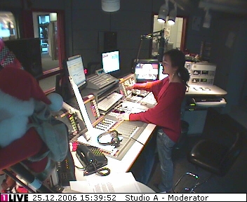 mp_1live_061225_38.jpg