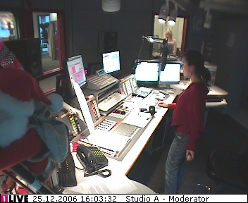 mp_1live_061225_54.jpg