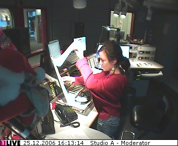 mp_1live_061225_61.jpg