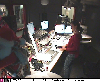 mp_1live_061225_81.jpg