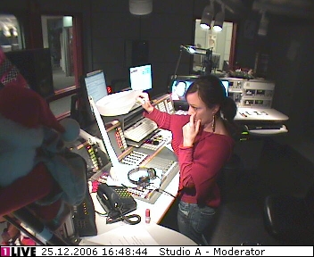 mp_1live_061225_82.jpg