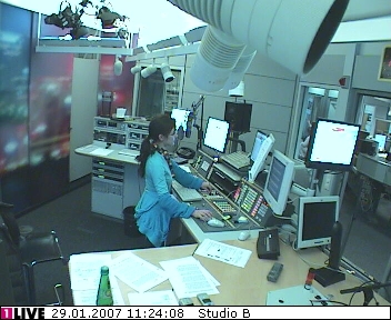 mp_1live_070129_058.jpg