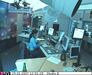 mp_1live_070129_113.jpg