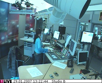 mp_1live_070129_142.jpg