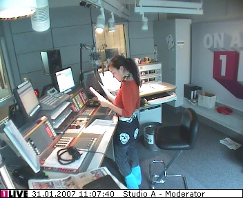 mp_1live_070131_055.jpg